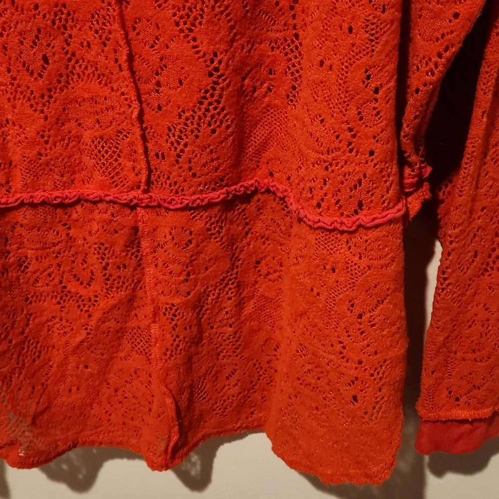 ❤️ FREE PEOPLE NOT COLD IN THIS LACE TOP, VIBRANT ORANGE, MEDIUM